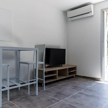 En Pierre U Pinu, 2 Personnes, Muratello, 6 Kms De Vecchio Apartment *